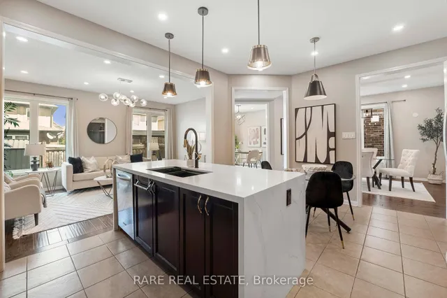 Additional image 10 of 953 Rigo Cross