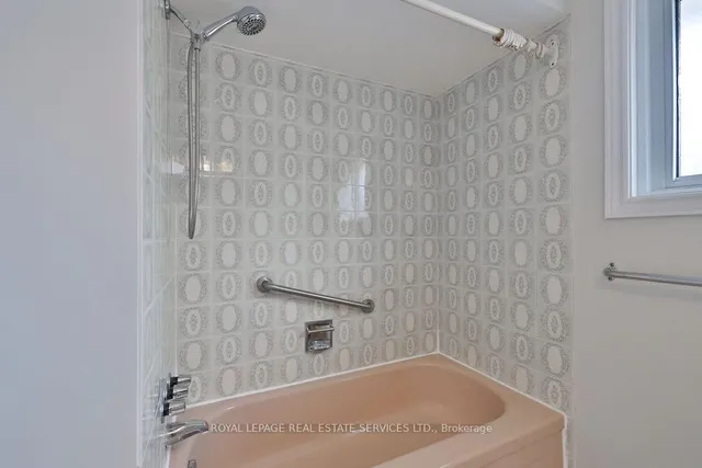 Additional image 18 of 1459 Grosvenor St