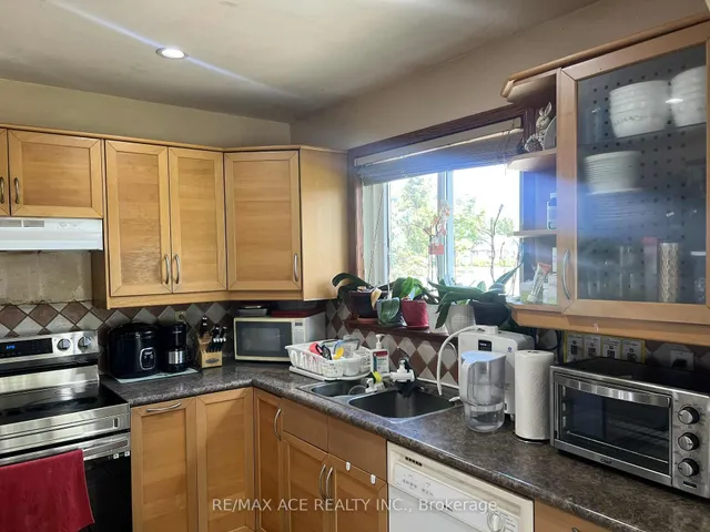 Additional image 5 of 33 Crow Tr