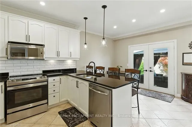 Additional image 13 of 11 Silverspring Cres