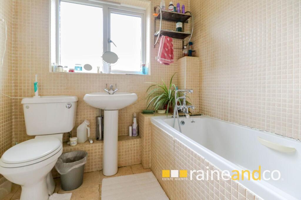 Additional image 35 of Lavender Close, Hatfield