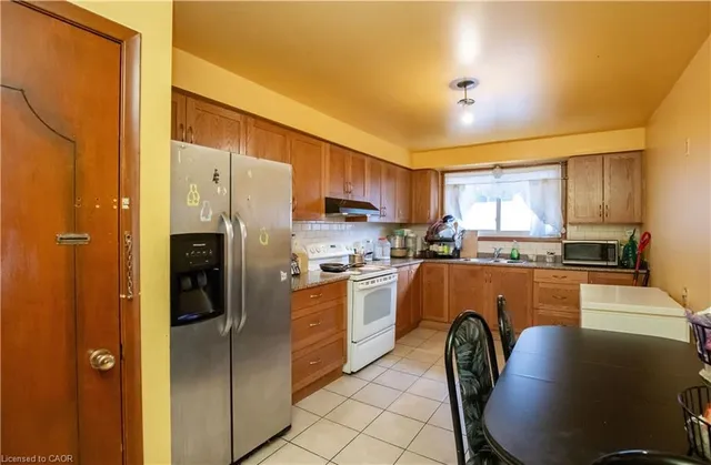 Additional image 16 of 185 Lavina Cres