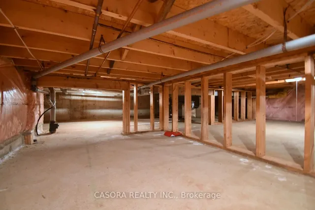 Additional image 21 of 2530 NORTHAMPTON Blvd Unit 33