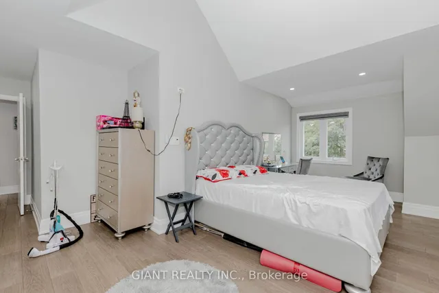 Additional image 45 of 90 Main St