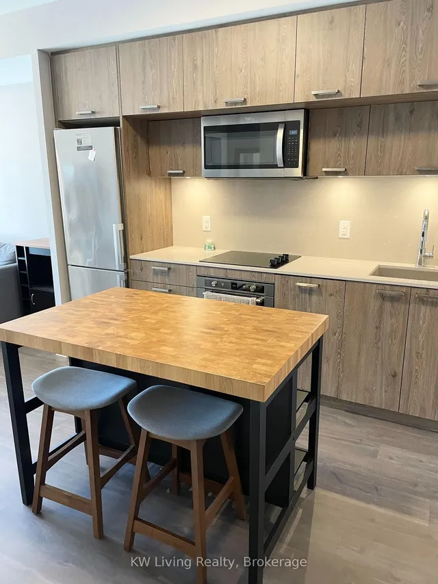 Additional image 9 of 50 McCaul St Unit 1109