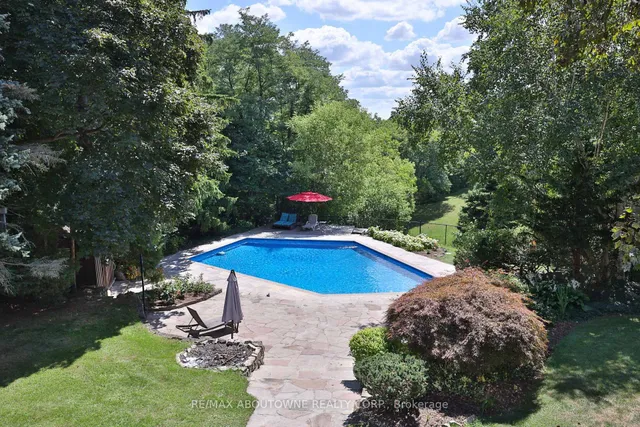 Additional image 9 of 24 School St