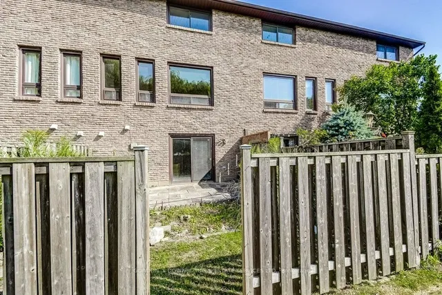 Additional image 40 of 1250 Limeridge Rd Unit 23