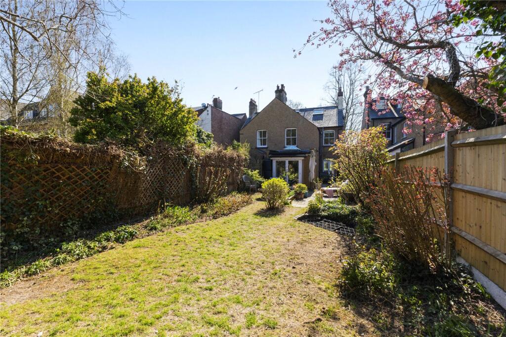 Additional image 14 of Southdown Road, Harpenden, Hertfordshire, AL5