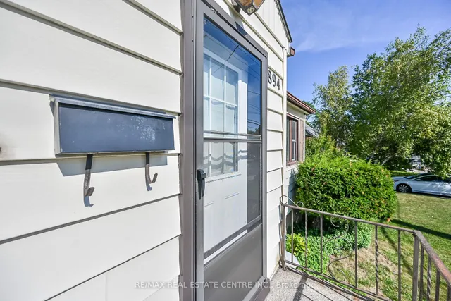 Additional image 30 of 894 Garth St