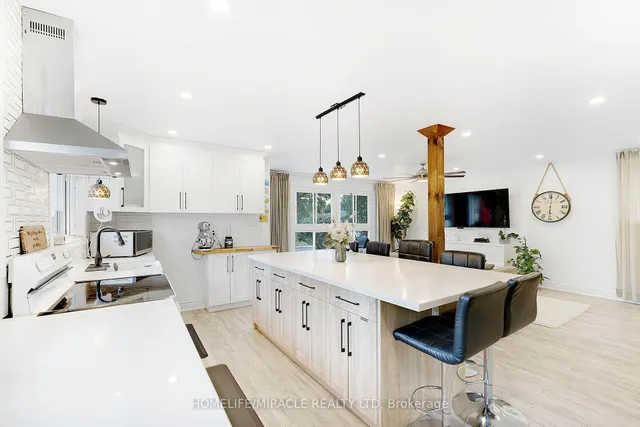 Additional image 12 of 23 Thorley Dr