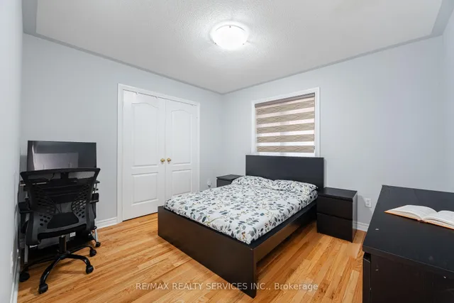 Additional image 33 of 27 Hardgate Cres
