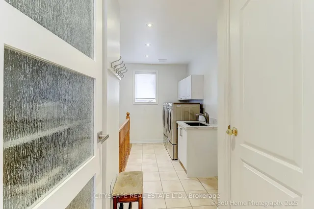 Additional image 10 of 4 Hellyer Ave