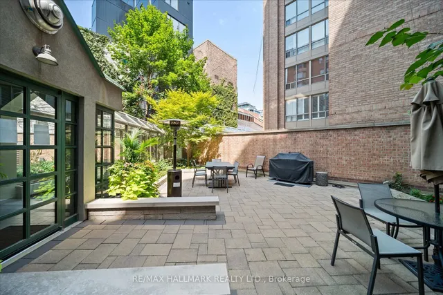 Additional image 33 of 25 George St Unit 801