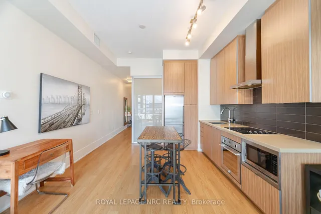 Additional image 9 of 20 John St Unit 920