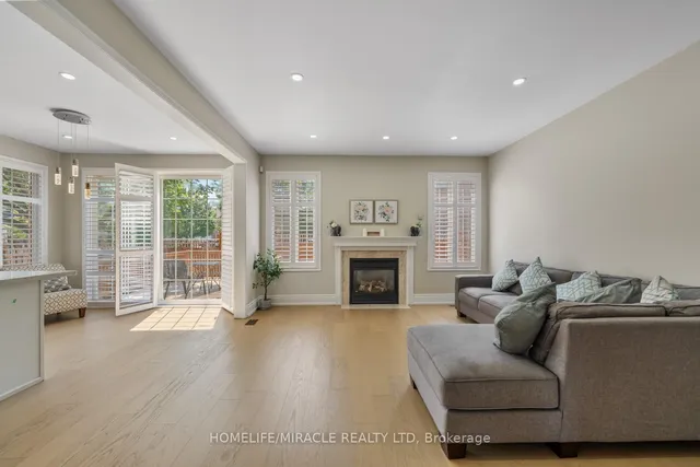 Additional image 11 of 1 Vision Way