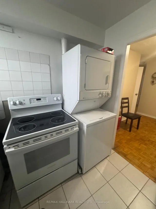 Additional image 18 of 4645 Jane St Unit 1207