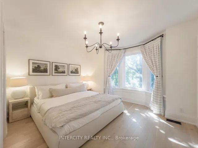 Additional image 14 of 92 Dagmar Ave