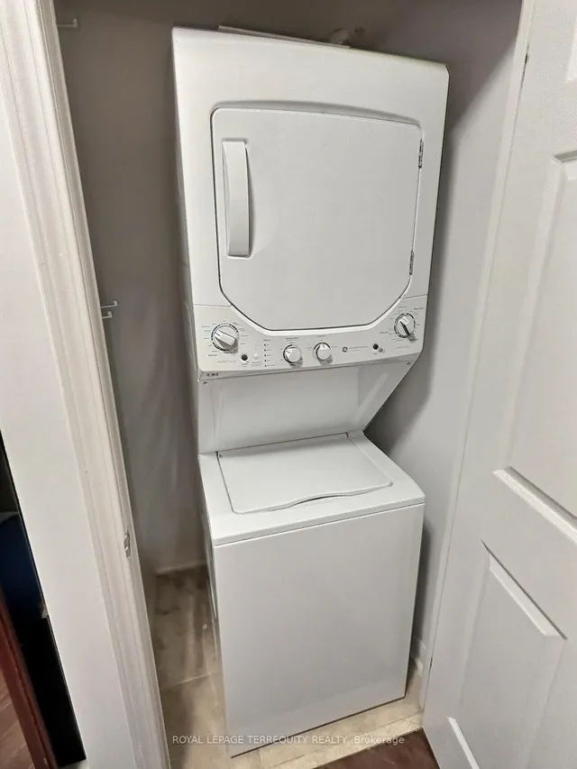 Additional image 20 of 228 Queens Quay Unit 1112