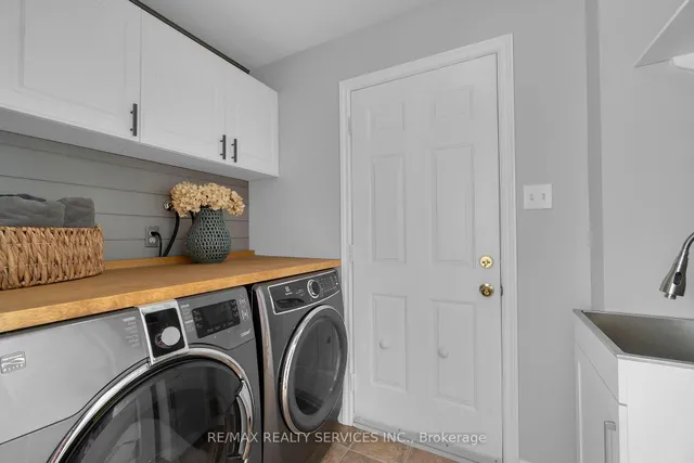 Additional image 20 of 130 Porchlight Rd