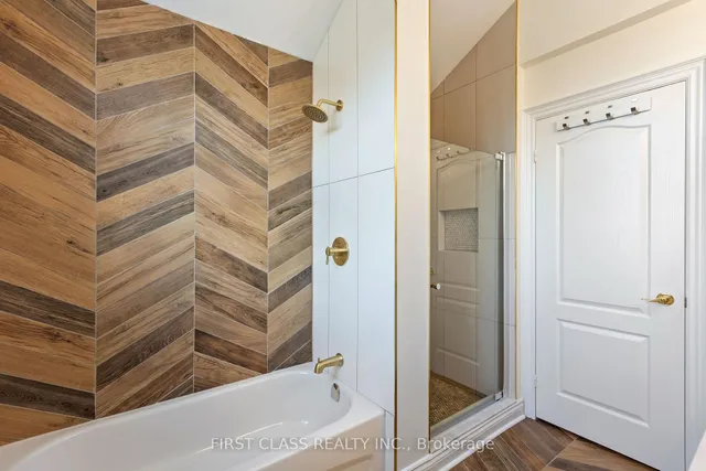 Additional image 29 of 2292 Eighth Line