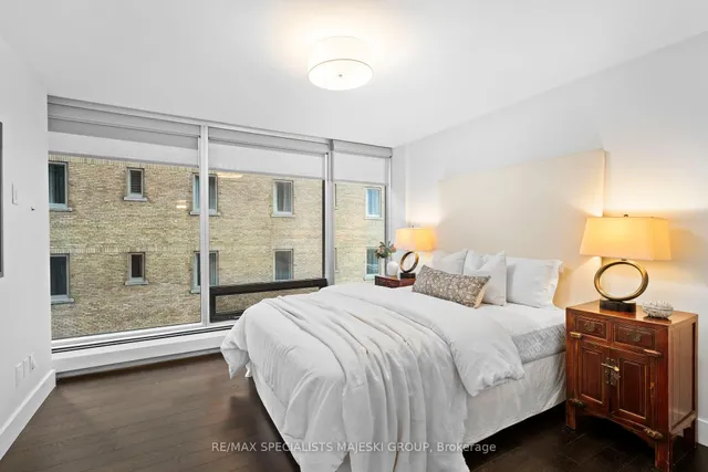 Additional image 32 of 30 Wellington St Unit 1005