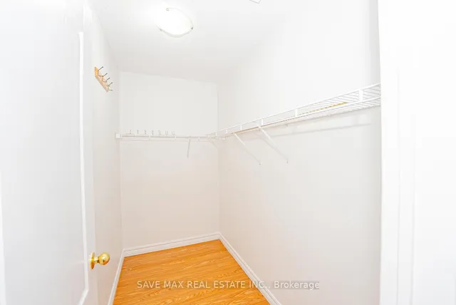 Additional image 32 of 100 Bushmill Circ