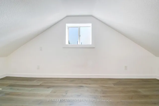 Additional image 37 of 85 East 37th St