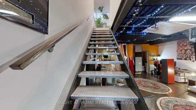 Additional image 14 of 2400 St Clair Ave