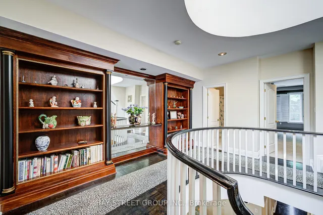 Additional image 11 of 529 Davenport Rd