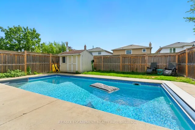 Additional image 39 of 580 Deerhurst Dr