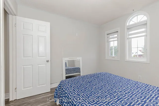 Additional image 36 of 97 Bighorn Cres