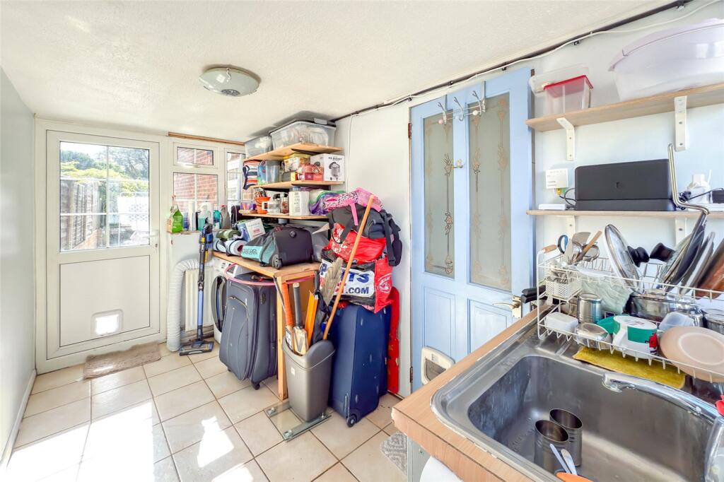 Additional image 20 of Slimmons Drive, St. Albans, Hertfordshire, AL4