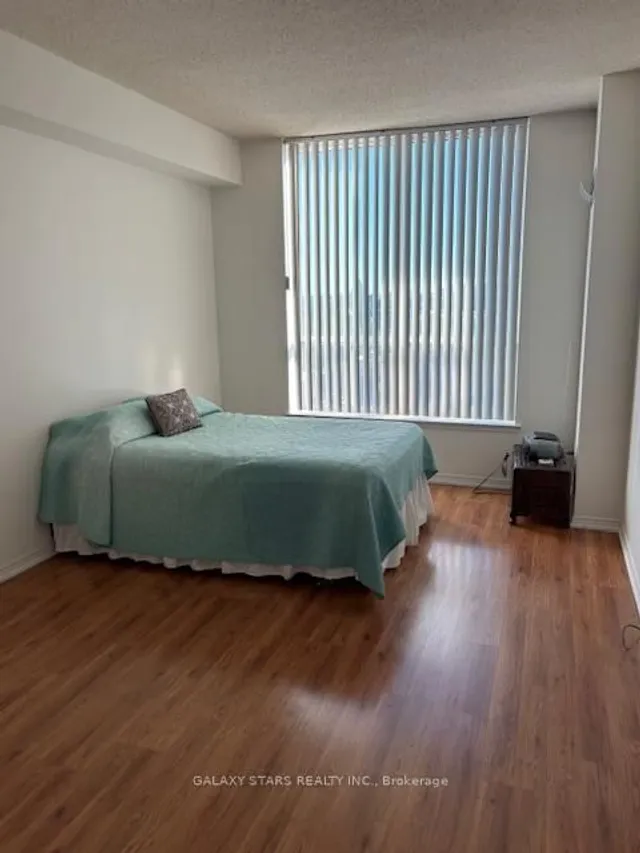 Additional image 6 of 400 Mclevin Ave Unit 1012