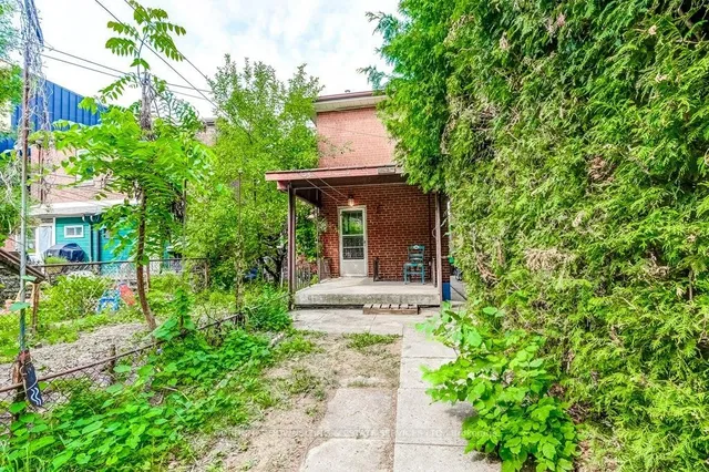 Additional image 48 of 97 Mc Roberts Ave