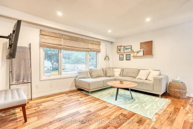 Additional image 9 of 25 Glenvale Dr