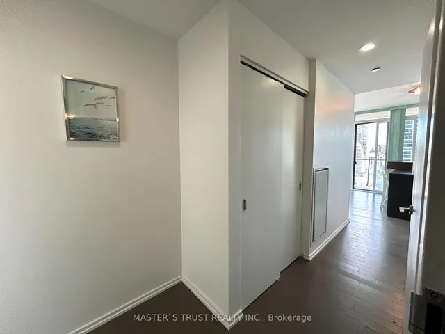 Additional image 15 of 75 St Nicholas St Unit 1702
