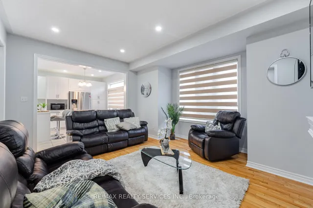 Additional image 19 of 27 Hardgate Cres