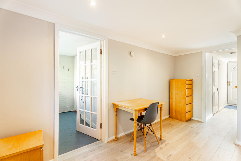 Additional image 11 of Old Rectory Close, Harpenden, Hertfordshire, AL5