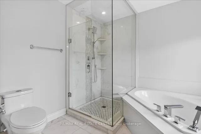 Additional image 25 of 980 Clark Blvd