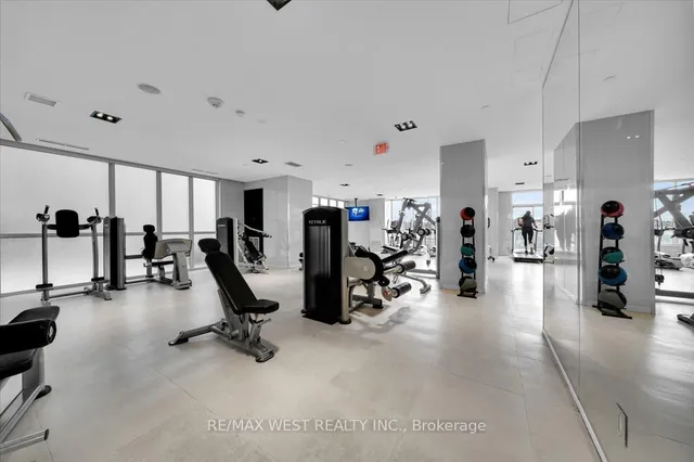 Additional image 27 of 56 Annie Craig Dr Unit 1603