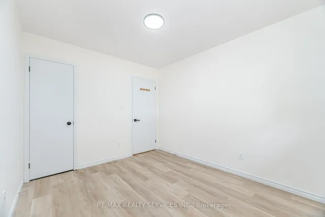 Additional image 27 of 7386 Netherwood Rd