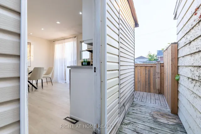 Additional image 20 of 266 Earlscourt Ave