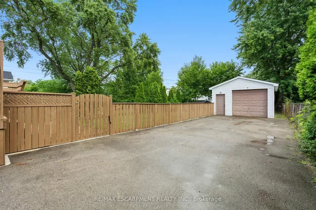 Additional image 5 of 172 Adair Ave