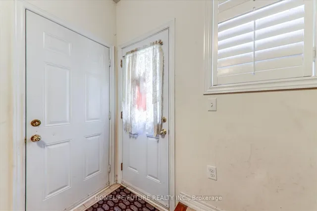 Additional image 33 of 197 Thorndale Rd