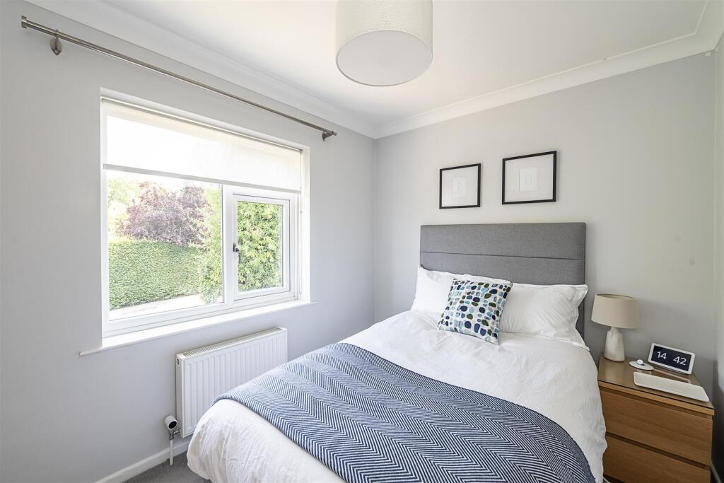 Additional image 9 of Tuffnells Way, Harpenden