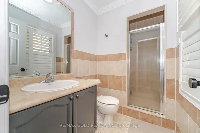 Additional image 33 of 41 Leparc Rd