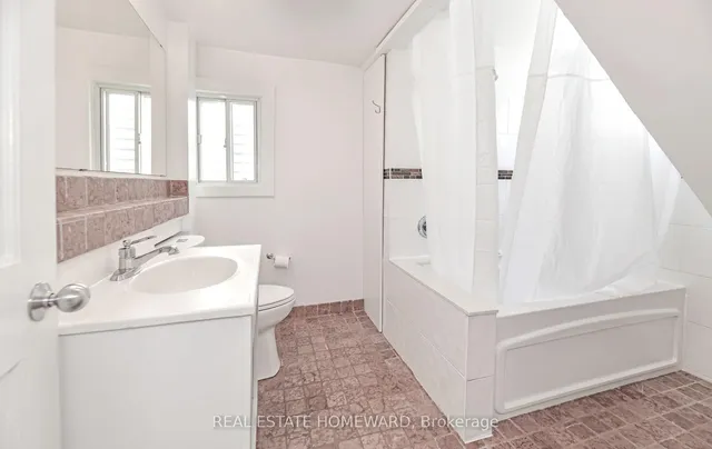 Additional image 3 of 11 Elmer Ave