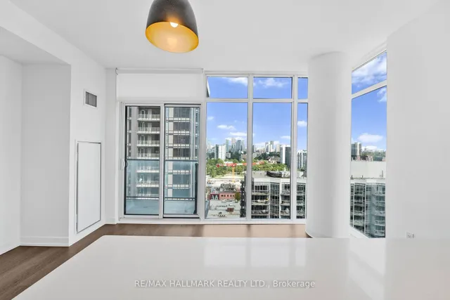 Additional image 10 of 105 George St Unit 1704