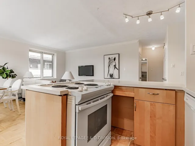 Additional image 9 of 1901 Bayview Ave Unit 301