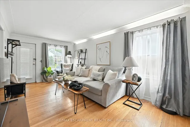 Additional image 5 of 17 Cameron Ave